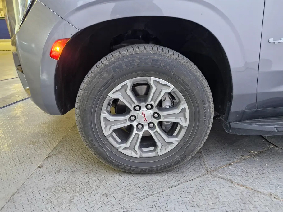 2021 GMC Yukon SLE 