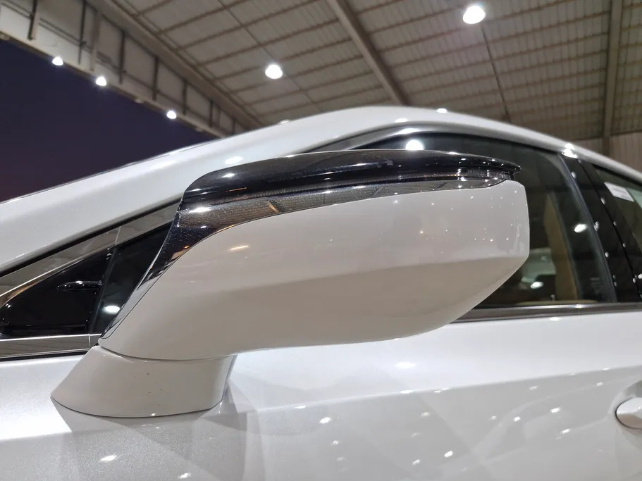 2024 Lexus ES 300 H 