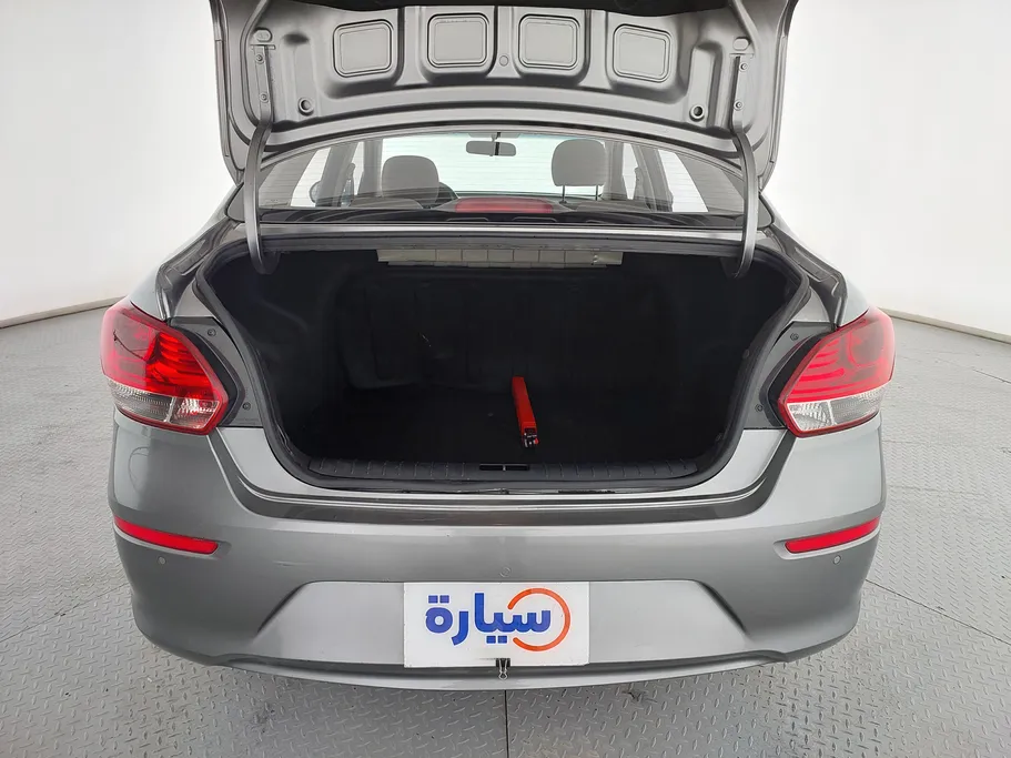 2022 Kia Pegas LX 