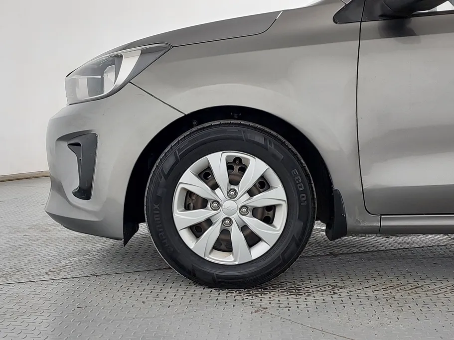 2022 Kia Pegas LX 