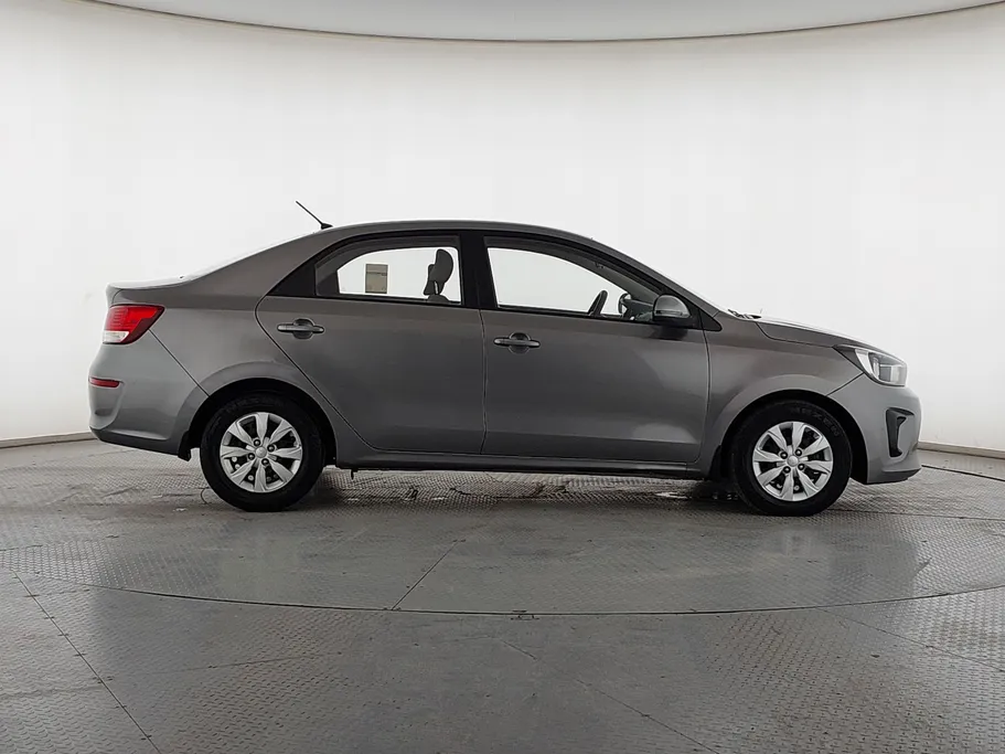 2022 Kia Pegas LX 