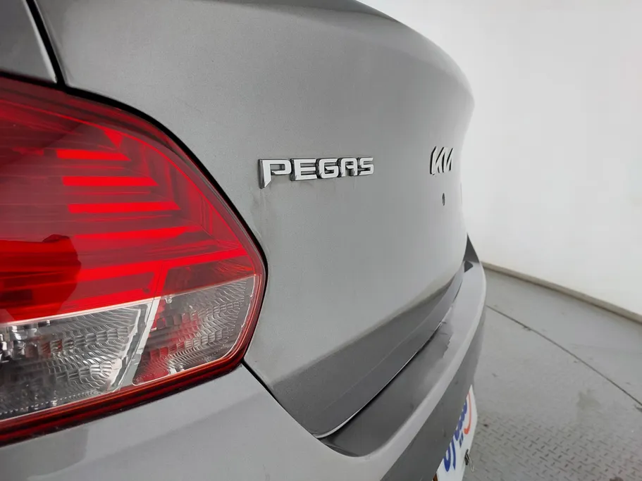 2022 Kia Pegas LX 