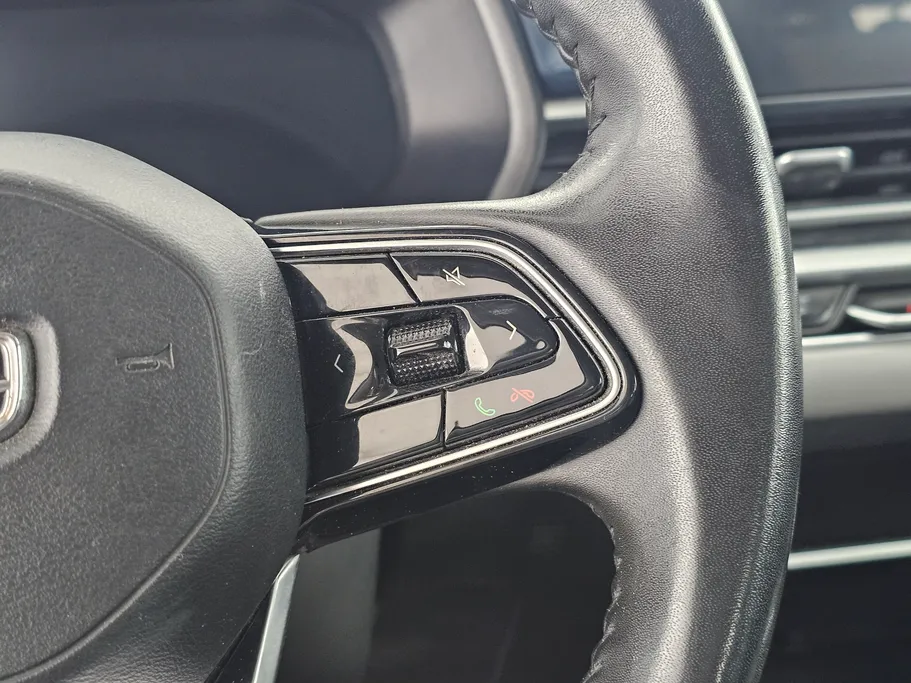 2023 Geely Emgrand GF 