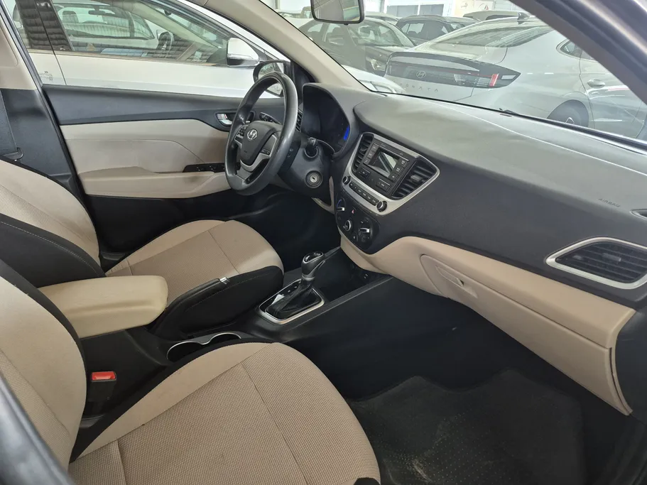 2021 Hyundai Accent Smart 