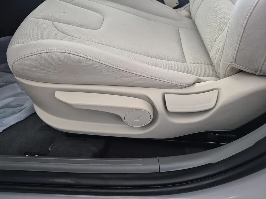 2023 Hyundai Elantra Fleet 