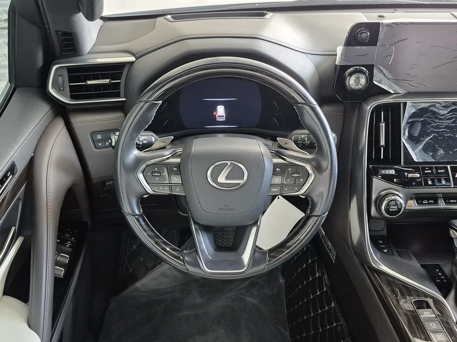 2022 Lexus LX 600 