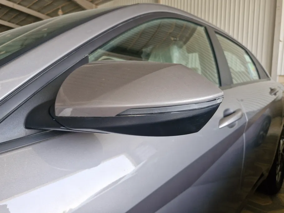 2024 Hyundai Elantra Smart 