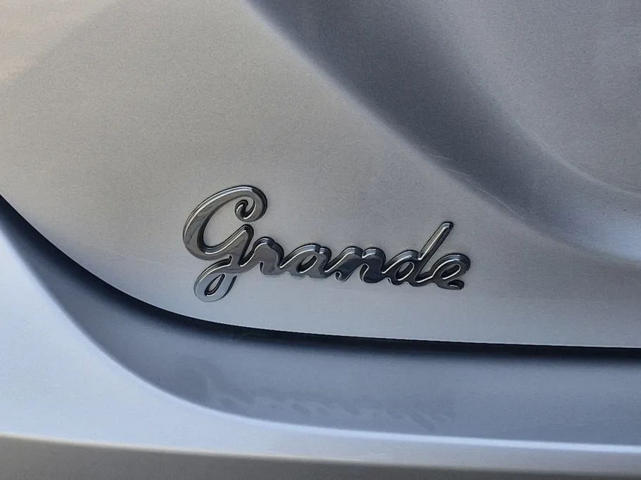 2024 Toyota Camry  Grande 
