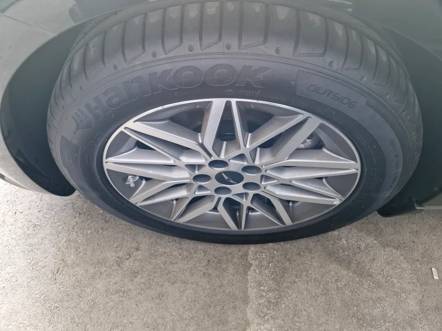 جينيسيس G80 PRESTIGE 2025 