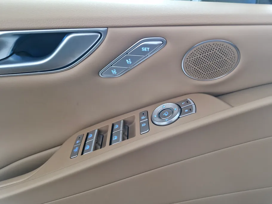 جينيسيس G80 PRESTIGE 2025 