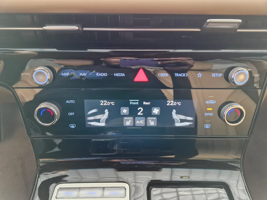 جينيسيس G80 PRESTIGE 2025 