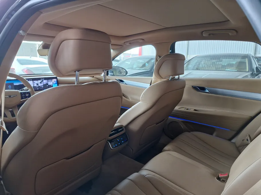 جينيسيس G80 PRESTIGE 2025 