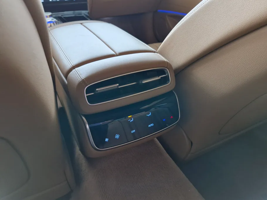 جينيسيس G80 PRESTIGE 2025 