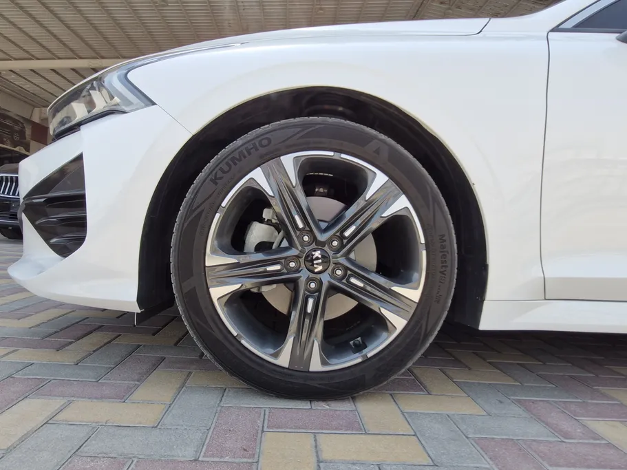 2020 Kia K5 EX 