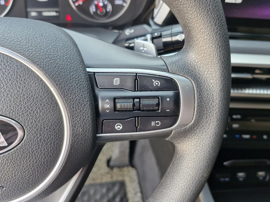 2020 Kia K5 EX 