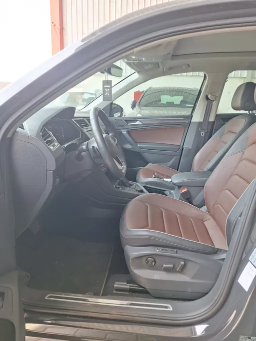 2023 Volkswagen Tiguan Elegance 