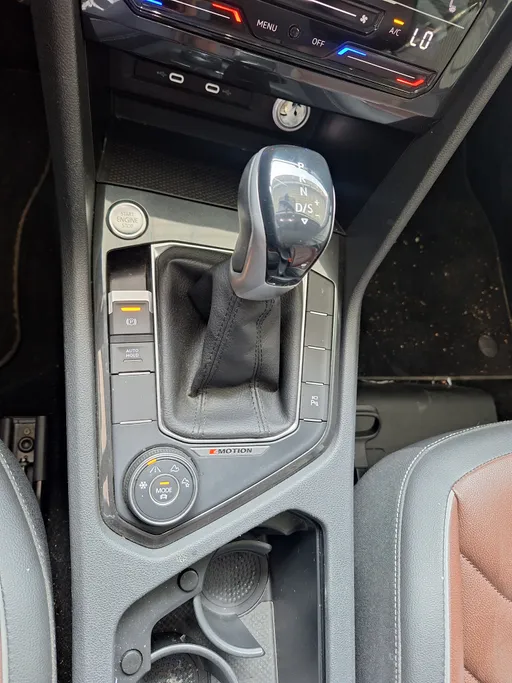 2023 Volkswagen Tiguan Elegance 