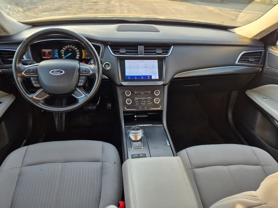 2022 Ford Taurus Ambiente 