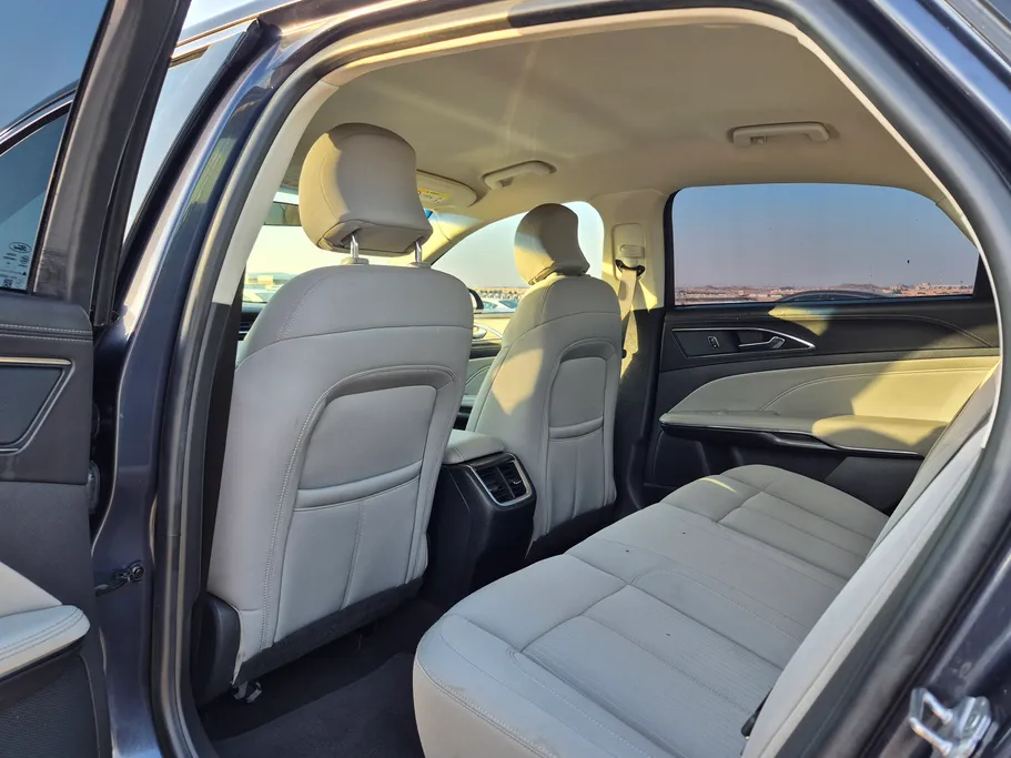 2022 Ford Taurus Ambiente 