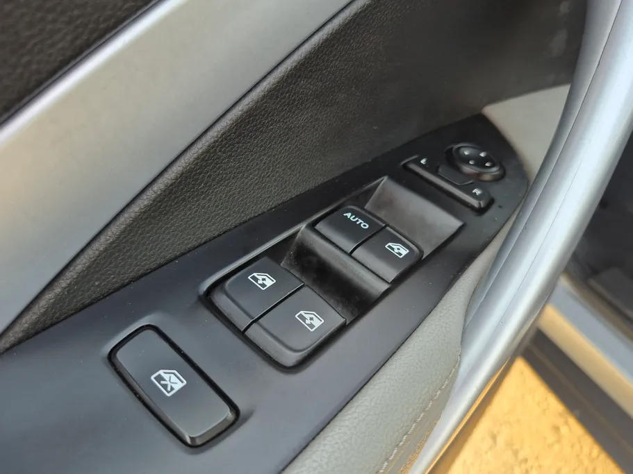 2023 Chevrolet Groove LT 