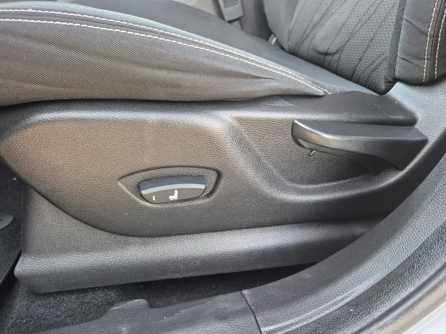 2023 Chevrolet Groove LT 