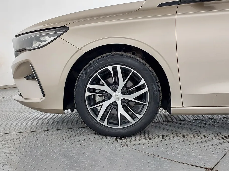2023 Geely Emgrand GS 