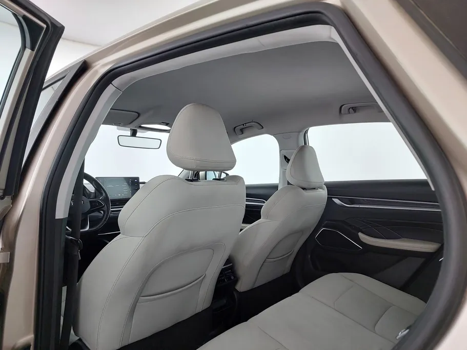2023 Geely Emgrand GS 