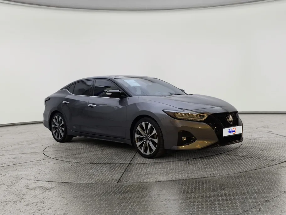 2023 Nissan Maxima SR 