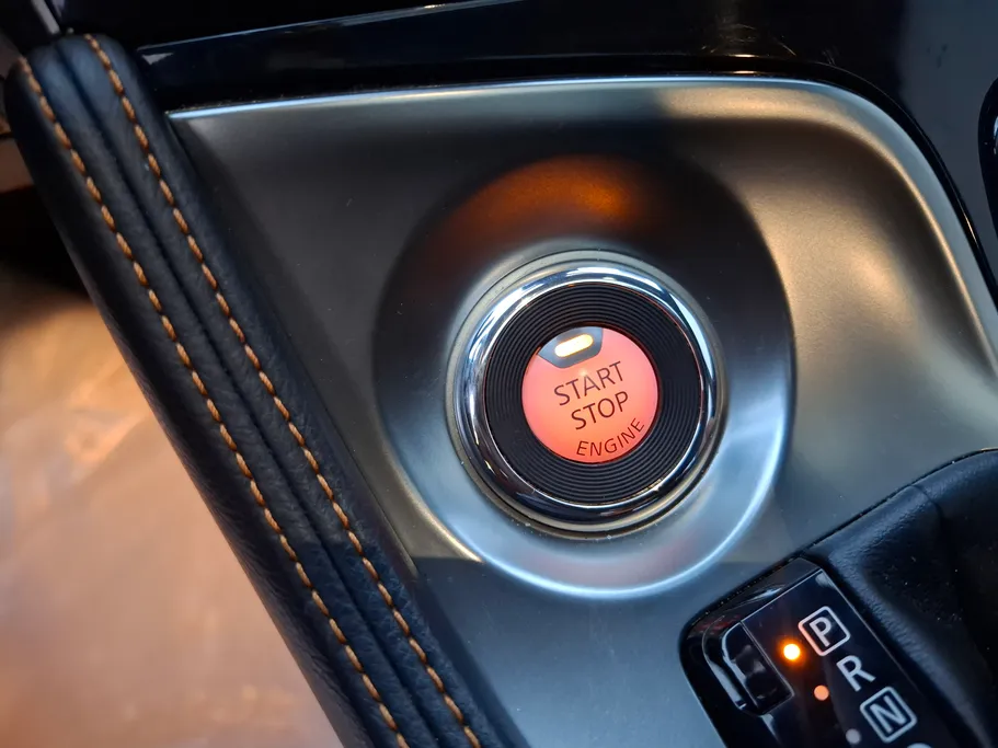 2023 Nissan Maxima SR 