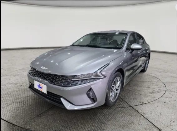 2022 Kia K5 LX 
