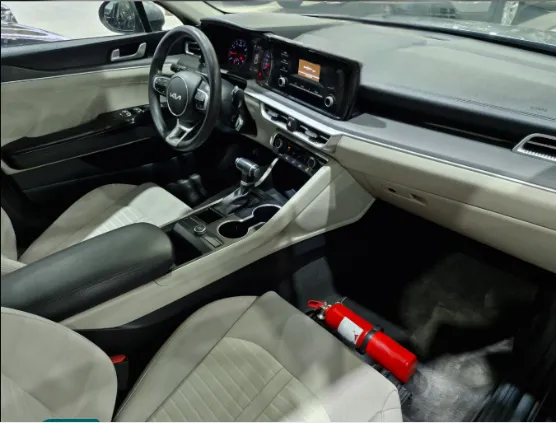 2022 Kia K5 LX 