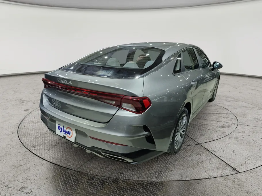 2022 Kia K5 LX 