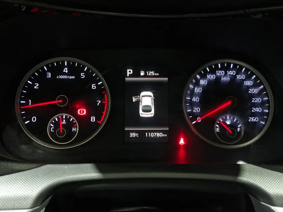 2022 Kia K5 LX 