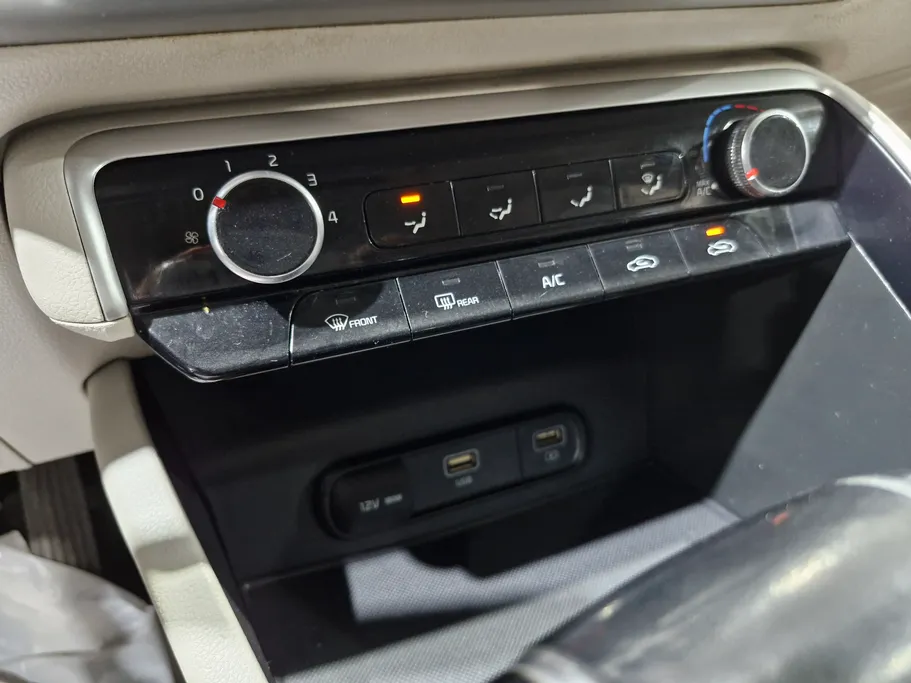 2022 Kia K5 LX 