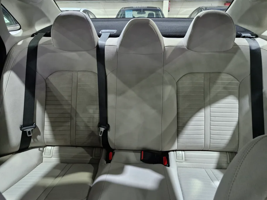 2022 Kia K5 LX 