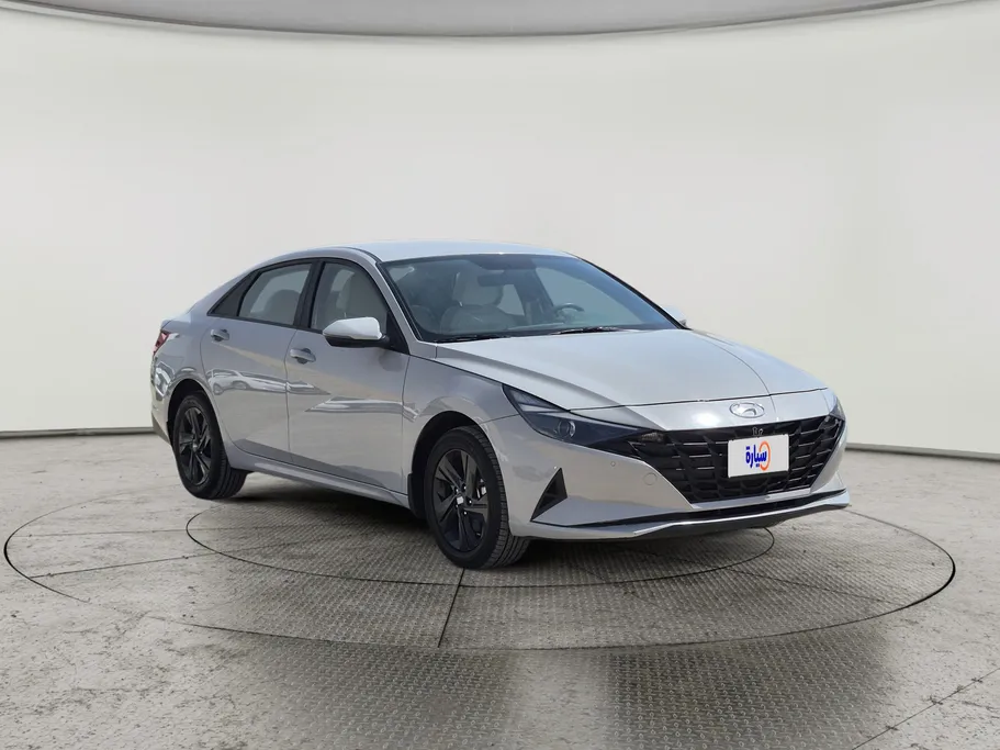 2023 Hyundai Elantra Smart 