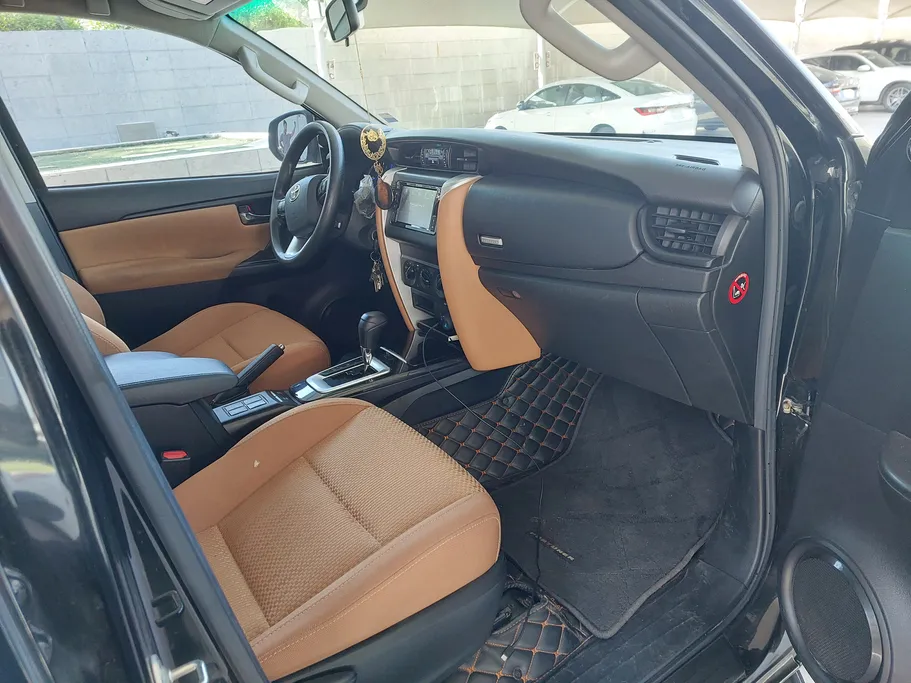 2020 Toyota Fortuner GX 
