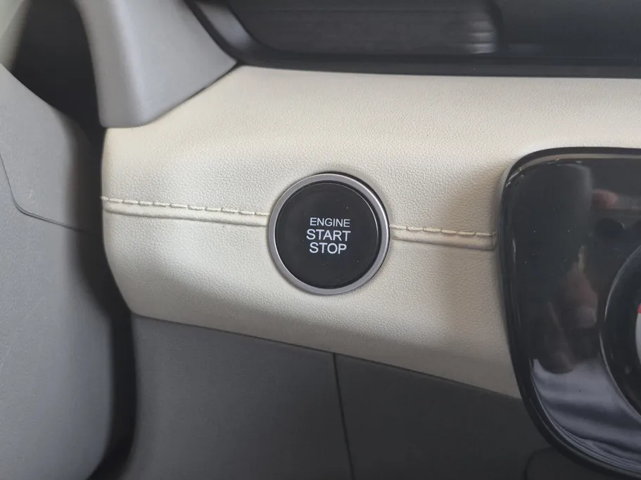 2024 Hyundai Accent Comfort 