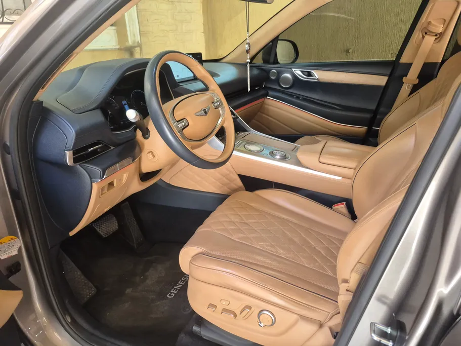 2021 Genesis GV80 Royal 