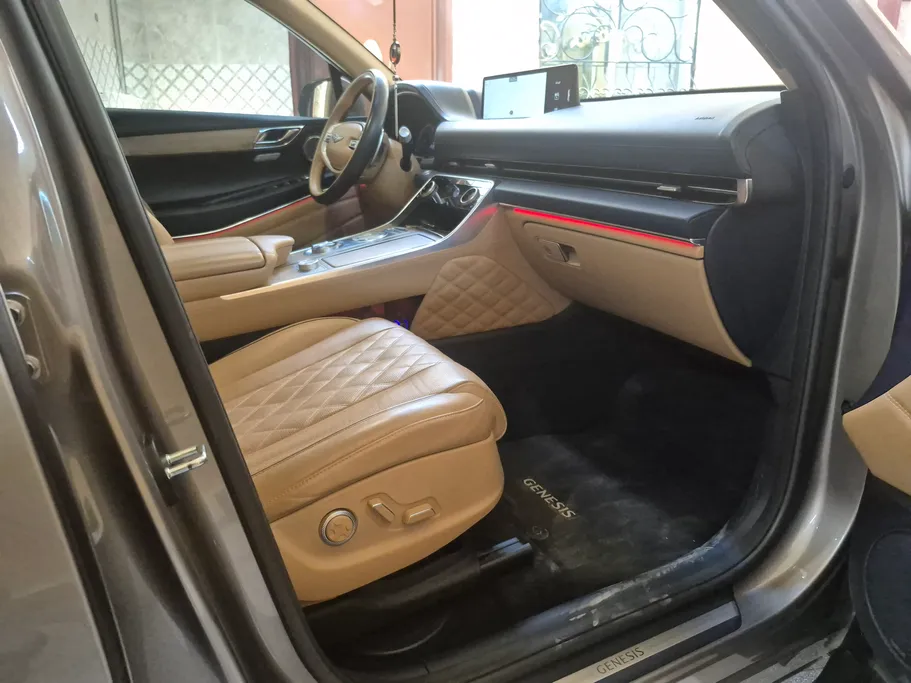 2021 Genesis GV80 Royal 