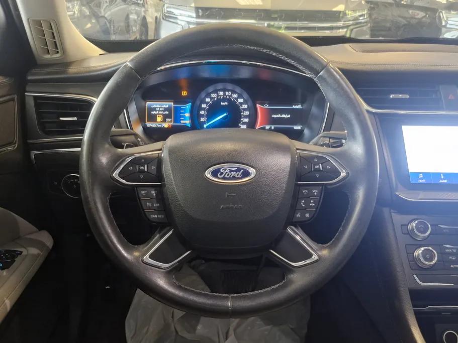 فورد تورس SE 2020 