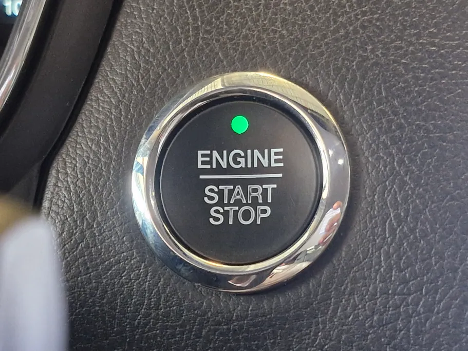 فورد تورس SE 2020 