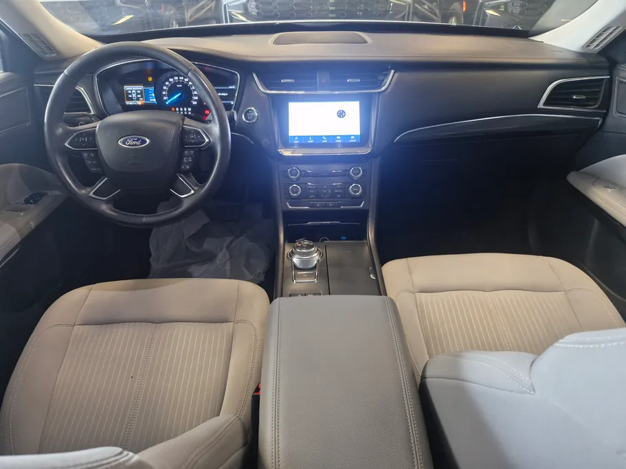 فورد تورس SE 2020 