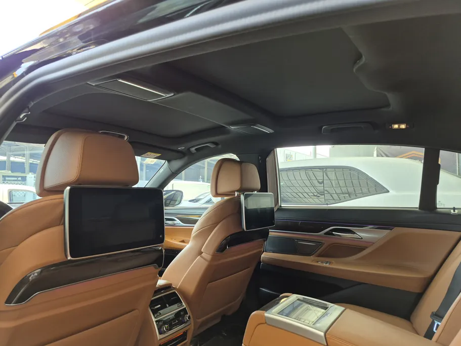 2022 BMW 7 Series 730Li