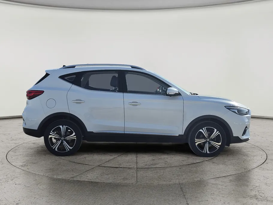 2023 MG ZS LUX 