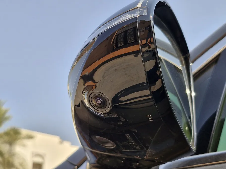 جينيسيس GV70 بريميوم 2025 