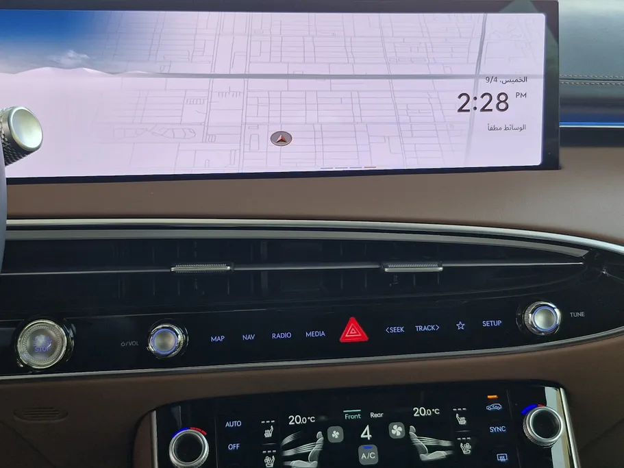 جينيسيس GV70 بريميوم 2025 