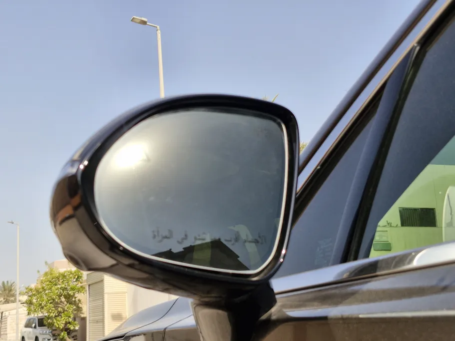 جينيسيس GV70 بريميوم 2025 