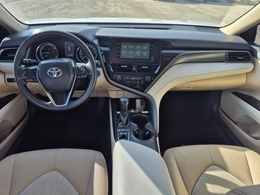 2022 Toyota Camry  LE HEV 