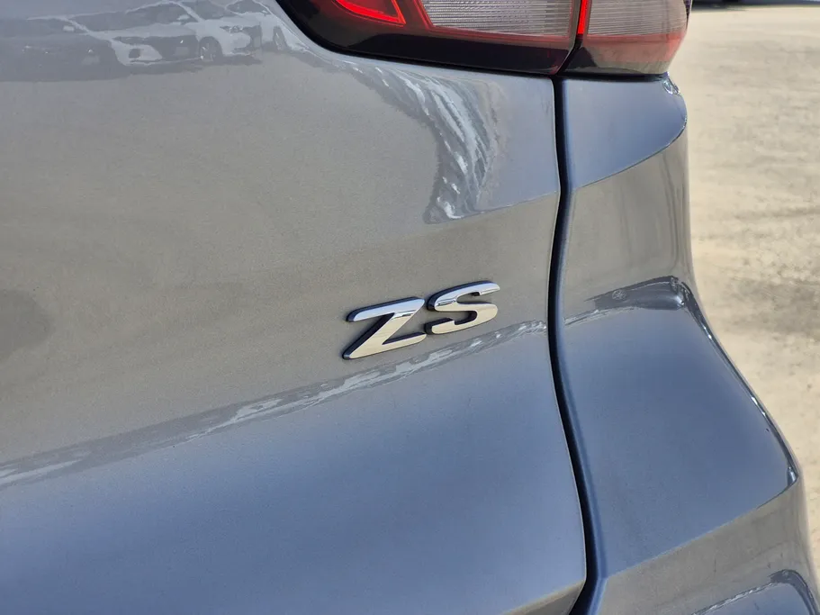 ام جي ZS LUX 2023 